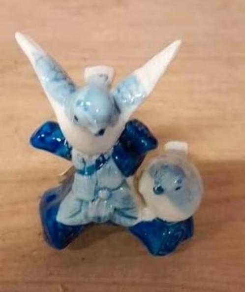 delft handpainted Holland beeldje duif tegel duiven gebed, Dieren en Toebehoren, Vogels | Duiven, Overige soorten, Meerdere dieren