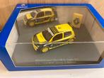 Renault Clio V6 II Trophy 2003 Colber’ #4 Universal Hobbies, Ophalen of Verzenden, Zo goed als nieuw, Auto, Universal Hobbies