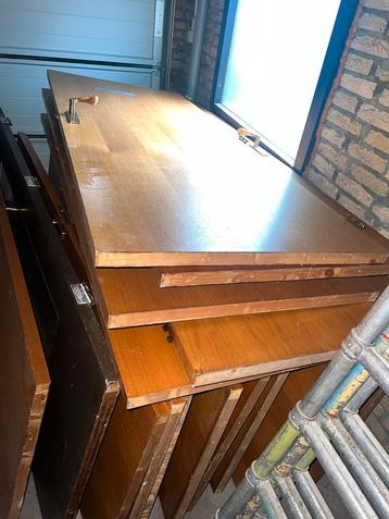 16 201.5x83 Massieve Houten Binnendeuren met Beslag beschikbaar voor biedingen