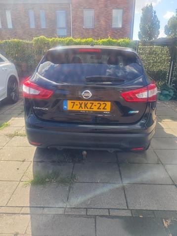 Nissan qashqai j11 1.5 dci 2014 voorschade beschikbaar voor biedingen