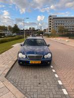 Mercedes-Benz C-Klasse 2.0 C180 Sedan AUT 2001 Blauw, Auto's, 1998 cc, 74 €/maand, 129 pk, Blauw