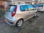 Fiat Punto 1.4 16V 3DR 2003 Grijs, Auto's, Voorwielaandrijving, 15 km/l, 40 €/maand, 400 kg