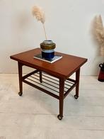 Vintage Deense Bijzettafel van Teak Fineer, Ophalen, Huis en Inrichting