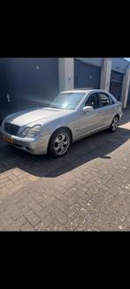 Mercedes-Benz C-Klasse 2.0 C200 Kompr Sedan 2000 Grijs, Auto's, Achterwielaandrijving, 74 €/maand, 4 cilinders, 163 pk