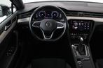 Volkswagen Passat 1.5 TSI R Line | Stoelverwarming | Matrix, Auto's, Volkswagen, 65 €/maand, 4 cilinders, 150 pk, Bedrijf