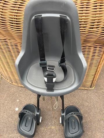 Bobike fietszitje voorop met scherm beschikbaar voor biedingen