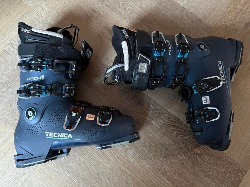 Tecnica Mach1 LVW dames skischoenen maat 26/26,5, Overige merken, 140 tot 160 cm, Gebruikt, Schoenen