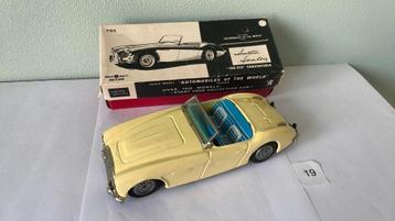 Austin healey 100-six van bandai in orig doos zeer mooie sta beschikbaar voor biedingen