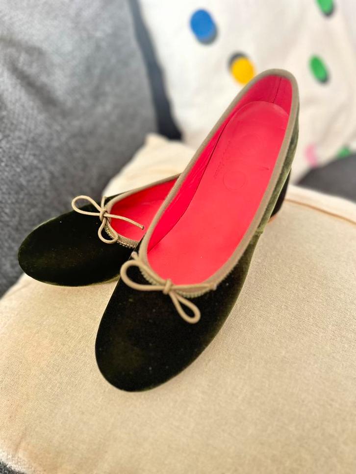 Volcano Ballerina Velluto Verde Bosco maat 37 Nieuwe, Kleding | Dames, Schoenen, Nieuw, Groen, Ophalen of Verzenden