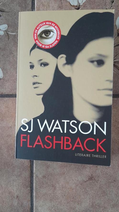 Sj Watson - Flashback, Boeken, Thrillers, Zo goed als nieuw, Nederland, Ophalen