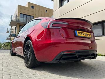 Rear diffuser - Tesla Model 3 Highland (2024+) - Zwart Glans beschikbaar voor biedingen
