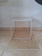 Max Sauze isocele bijzettafel 30x30x30 wit, Huis en Inrichting, Tafels | Bijzettafels, Minder dan 45 cm, Minder dan 55 cm, Metaal of Aluminium