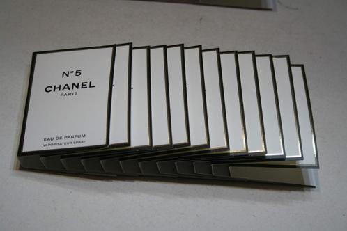 12 Staaltjes Chanel N5 EdP 1,5 ml Nieuw, Verzamelen, Parfumverzamelingen, Nieuw, Miniatuur, Gevuld, Verzenden