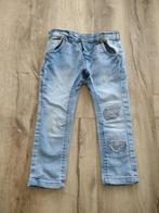 Prachtige blauwe spijkerbroek van Just Small, maat 86. Denim, Kinderen en Baby's, Babykleding | Maat 86, Broekje, Onb, Ophalen of Verzenden