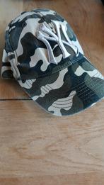 New Era NY Camouflage Pet - Zo Goed Als Nieuw, Kleding | Heren, Hoeden en Petten, New Era, One size fits all, Ophalen of Verzenden