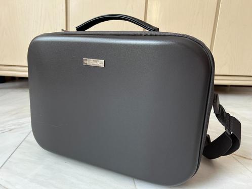 Laptop koffer van Volkswagen - Nieuwstaat (nooit gebruikt), Computers en Software, Laptoptassen, Zo goed als nieuw, Aktetas, 17 inch of meer