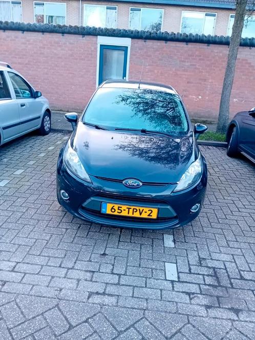 Ford Fiesta 1.6 Tdci 5DR 2012 Zwart NAP. Nieuwe distributie, Auto's, Ford, Particulier, Fiësta, Airbags, Airconditioning, Centrale vergrendeling