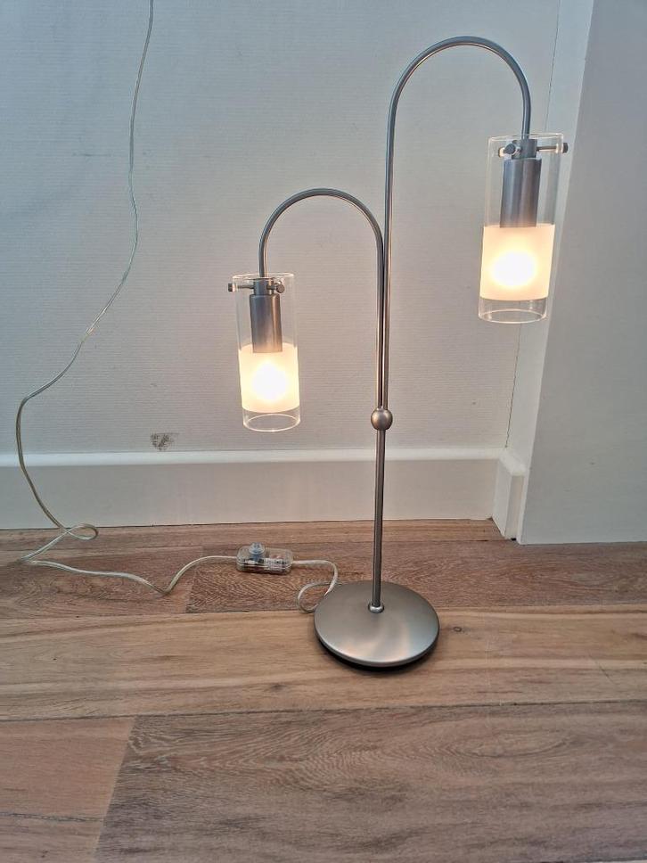 RVS dressoir/bureaulamp met dimmer, Huis en Inrichting, Lampen | Tafellampen, Zo goed als nieuw, 50 tot 75 cm, Glas, Metaal, Ophalen