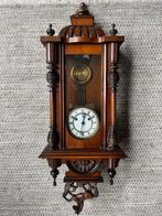 Antieke notenhouten Paardjes Regulateur, Ophalen