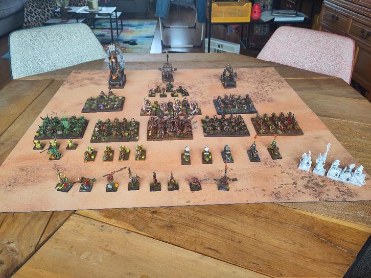 Skaven - Old World, Hobby en Vrije tijd, Wargaming, Zo goed als nieuw, Warhammer, Figuurtje(s), Geverfd, Ophalen