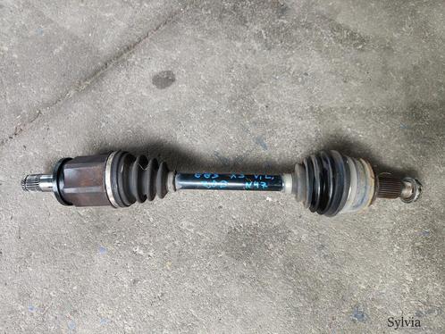 Aandrijfas links voorzijde BMW X3 E83 LCi 31603450563 345056, Auto-onderdelen, Transmissie en Toebehoren, Gebruikt, Ophalen of Verzenden