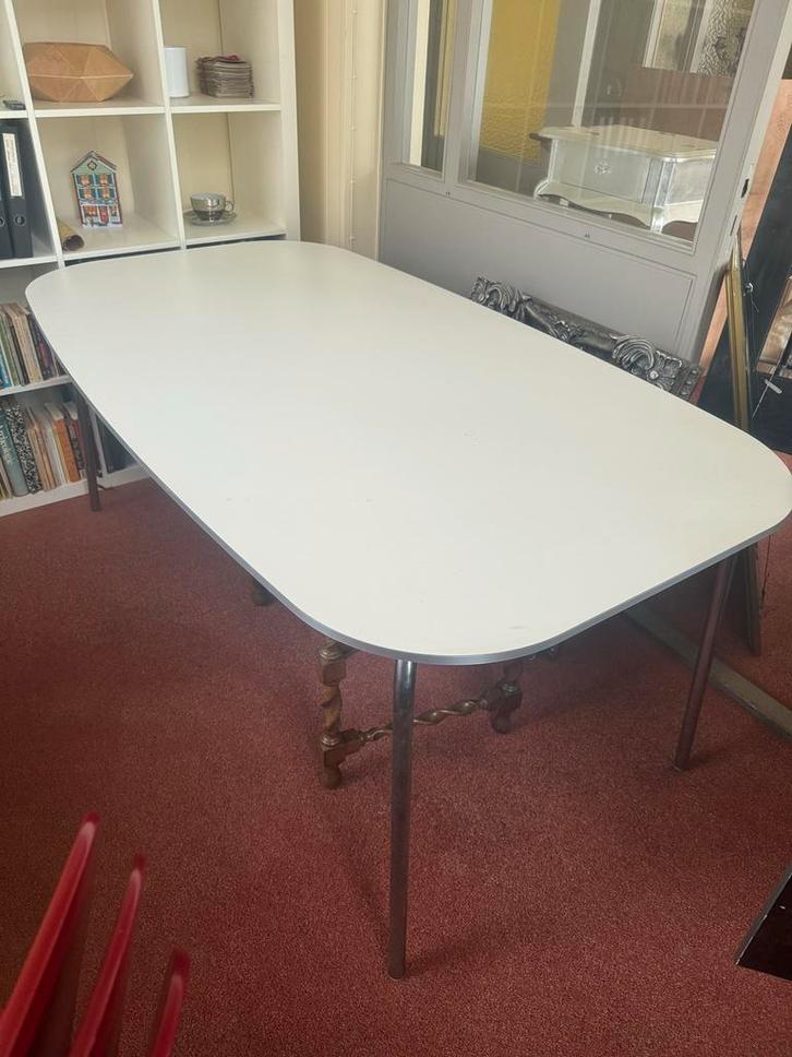 Witte ikea tafel / bureatafel met Chrome Poten 4 stuks, Huis en Inrichting, Tafels | Eettafels, Gebruikt, 100 tot 150 cm, 150 tot 200 cm