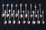34 stuks diverse lepeltjes., Antiek en Kunst, Ophalen of Verzenden