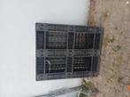 Twee kunstofpallets te koop, Doe-het-zelf en Verbouw, Kratten en Dozen, Ophalen, 100 cm of meer, 60 cm of meer, Overige typen
