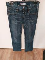 Levis spijkerbroek straight fit maat S, Kleding | Dames, Blauw, Ophalen of Verzenden, Zo goed als nieuw, W28 - W29 (confectie 36)