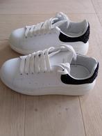 Alexander McQueen, Kleding | Dames, Schoenen, Wit, Ophalen of Verzenden, Alexander mcqueen, Sneakers of Gympen