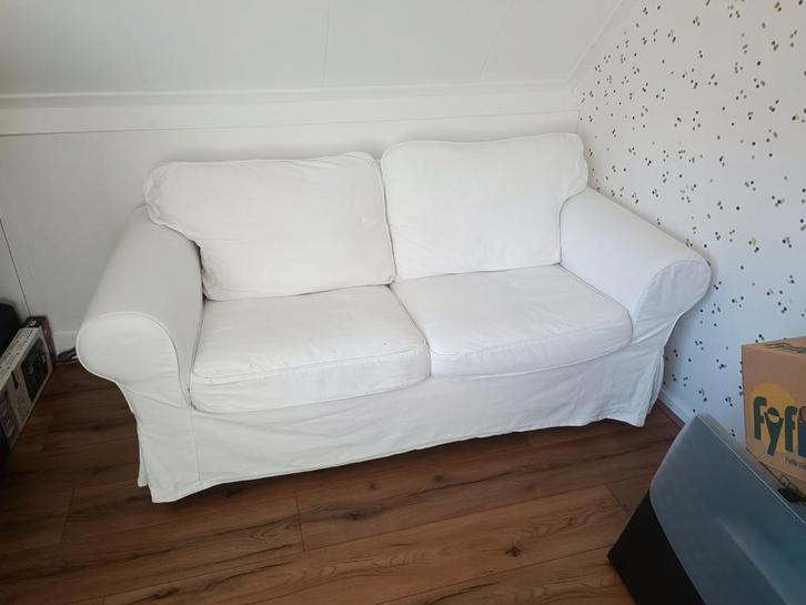 IKEA EKTORP 2-zits, Huis en Inrichting, Banken | Sofa's en Chaises Longues, Zo goed als nieuw, Tweepersoons, 200 tot 250 cm, 75 tot 100 cm