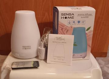 Aroma diffuser met etherische oliën beschikbaar voor biedingen