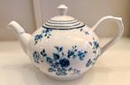 Laura Ashley theepot met een blauw bloemmotief, Overige typen, Ophalen of Verzenden, Zo goed als nieuw, Overige stijlen