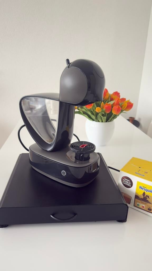 Dolce Gusto Infinissima COPMLEET !!!! Gratis cups !!!!, Witgoed en Apparatuur, Koffiezetapparaten, Ophalen of Verzenden, Zo goed als nieuw