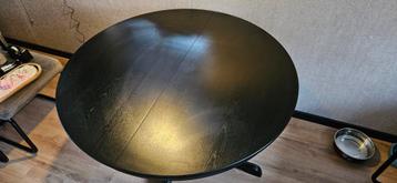 Ingatorp Uitschuiftafel + 4 Stoelen beschikbaar voor biedingen