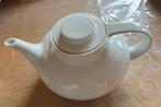 Witte Arzberg theepot met als extra beschermstuk tuit, Overige typen, Nieuw, Ophalen of Verzenden, Overige stijlen