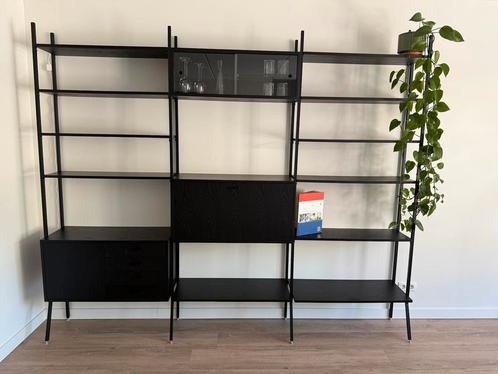 Wandkast Furnified zwart 278x230x37,5 vitrinekast, Huis en Inrichting, Kasten | Wandmeubels, Zo goed als nieuw, 200 cm of meer