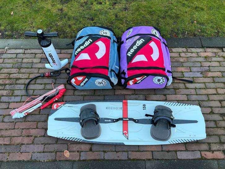 Reedin Kitesurf Set - SuperModel HTF 2024, Watersport en Boten, Kitesurfen, Zo goed als nieuw, Kitesurf-set, 10 m², Twintip, Ophalen