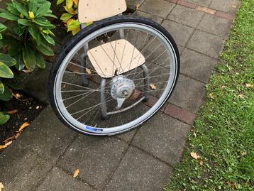 achterwiel 28 inch 7 NEXUS versnellingen rollerbrakes  beschikbaar voor biedingen