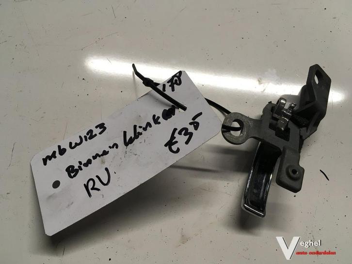 Mercedes W123 1978 Greep binnen Rechtsvoor, Auto-onderdelen, Carrosserie en Plaatwerk, Deur, Gebruikt, Ophalen of Verzenden