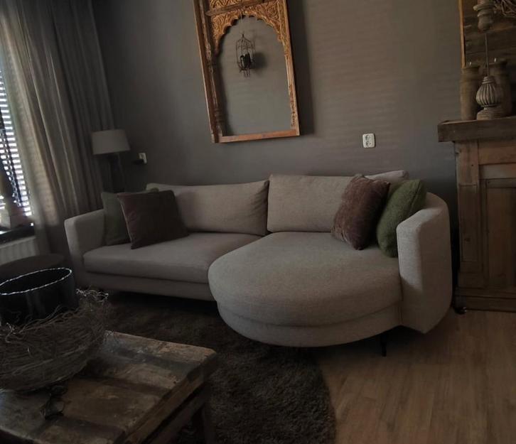 Sobere/landelijke/hoffz style hoekbank/ronde longchair, Huis en Inrichting, Banken | Bankstellen, Zo goed als nieuw, Hoekbank