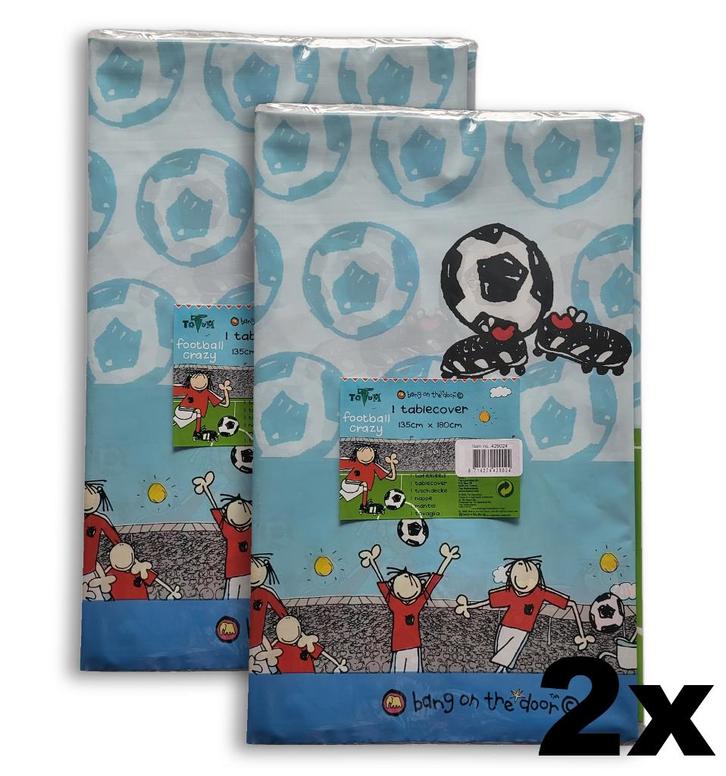 Tafelkleed Football Crazy - 135x180 cm - Geleverd 2 stuks, Huis en Inrichting, Tafelkleden, Nieuw, Rechthoek, Binnen, Verzenden
