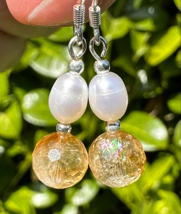 Prachtige zilveren oorbellen met parels en echte citrien