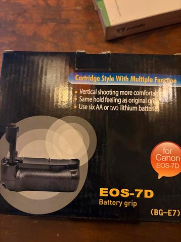 Canon EOS-7D Battery Grip BG-E7 beschikbaar voor biedingen