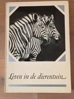 Leven in de dierentuin Vitus B. Droscher 1970, Ophalen of Verzenden, Gelezen, Vitus B Droscher