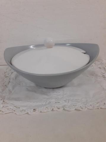 Regina Gouda - Lucky Princes - dekschaal Floris Meydam 1956 beschikbaar voor biedingen