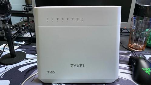 Zyxel T- 50 Modem/Router, Computers en Software, Routers en Modems, Zo goed als nieuw, Router met modem, Ophalen of Verzenden