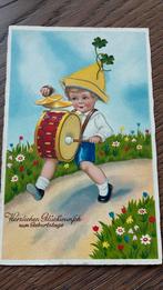 Kinderkaart.Jongen met trommel/deksels.klaver 4 op hoed, Ophalen of Verzenden, Kinderen