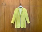 Pakje: lime jasje met kort rokje; merk Stills; mt. medium/38, Maat 38/40 (M), Kostuum of Pak, Overige kleuren, Nieuw
