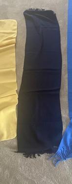 1 sjaal donkerblauw van zachte stof 130 x 30 cm, Ophalen of Verzenden, Sjaal, Zo goed als nieuw